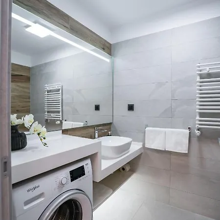 Novos Premium Bukarest