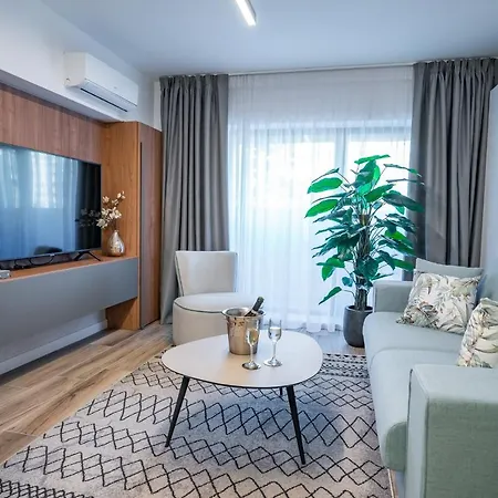 Apartment Novos Premium *